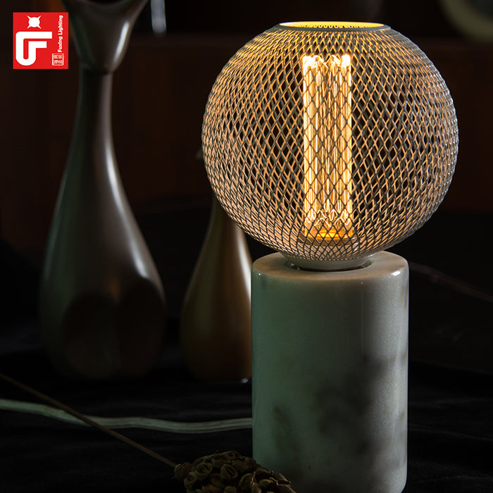 Lot de 2 ampoules LED décoratives 3.5W – Lumière chaude 2000K, E27