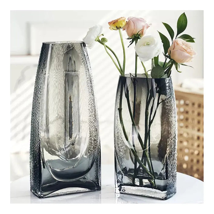 Vase moderne en verre